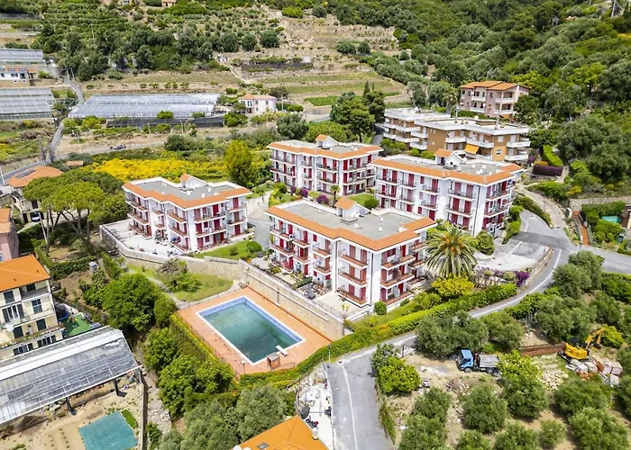 Lägenhet Le Persiane Rosse Cipressa